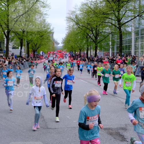 25.04.2026 - Das Zehntel Tim E. http://msf.ph/oto/9573289 25.04.2026 10:36:03 Ziel  meine-sportfotos.de