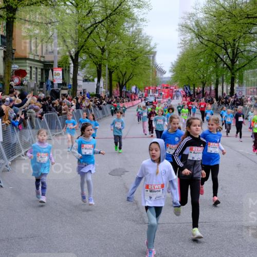 25.04.2026 - Das Zehntel Tim E. http://msf.ph/oto/9573291 25.04.2026 10:36:04 Ziel  meine-sportfotos.de