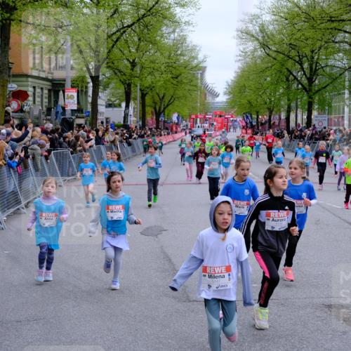 25.04.2026 - Das Zehntel Tim E. http://msf.ph/oto/9573293 25.04.2026 10:36:04 Ziel  meine-sportfotos.de