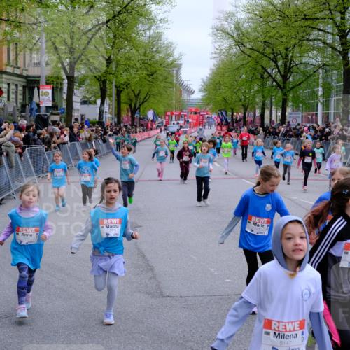 25.04.2026 - Das Zehntel Tim E. http://msf.ph/oto/9573299 25.04.2026 10:36:05 Ziel  meine-sportfotos.de