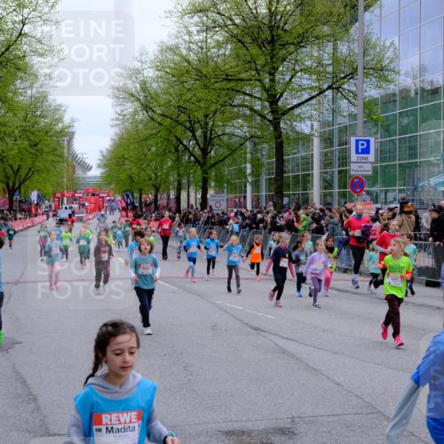 25.04.2026 - Das Zehntel Tim E. http://msf.ph/oto/9573301 25.04.2026 10:36:06 Ziel  meine-sportfotos.de
