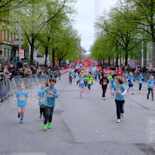 25.04.2026 - Das Zehntel Tim E. http://msf.ph/oto/9573307 25.04.2026 10:36:07 Ziel  meine-sportfotos.de
