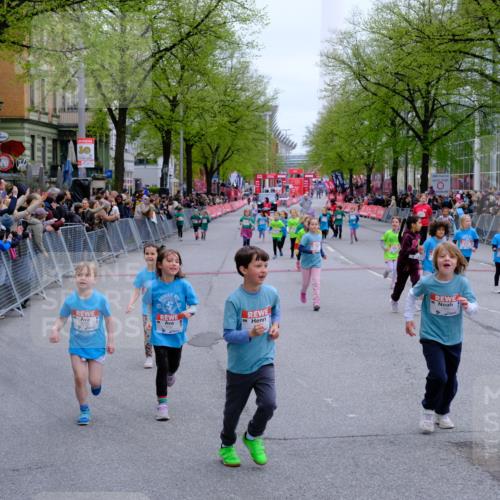 25.04.2026 - Das Zehntel Tim E. http://msf.ph/oto/9573312 25.04.2026 10:36:08 Ziel  meine-sportfotos.de