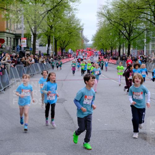 25.04.2026 - Das Zehntel Tim E. http://msf.ph/oto/9573314 25.04.2026 10:36:08 Ziel  meine-sportfotos.de