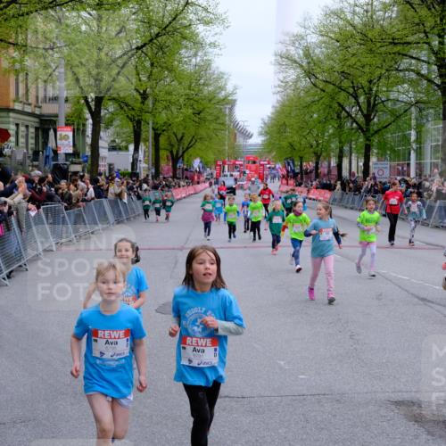 25.04.2026 - Das Zehntel Tim E. http://msf.ph/oto/9573321 25.04.2026 10:36:09 Ziel  meine-sportfotos.de
