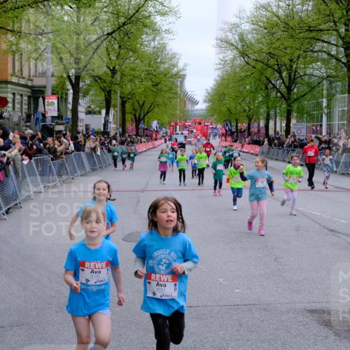 25.04.2026 - Das Zehntel Tim E. http://msf.ph/oto/9573322 25.04.2026 10:36:09 Ziel  meine-sportfotos.de