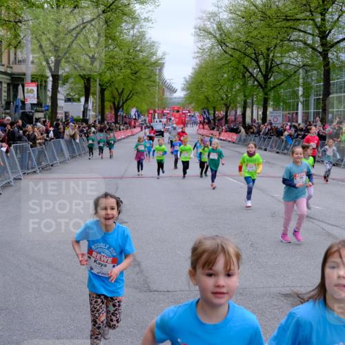 25.04.2026 - Das Zehntel Tim E. http://msf.ph/oto/9573329 25.04.2026 10:36:10 Ziel  meine-sportfotos.de
