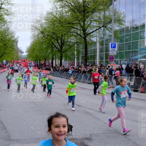 25.04.2026 - Das Zehntel Tim E. http://msf.ph/oto/9573335 25.04.2026 10:36:11 Ziel  meine-sportfotos.de