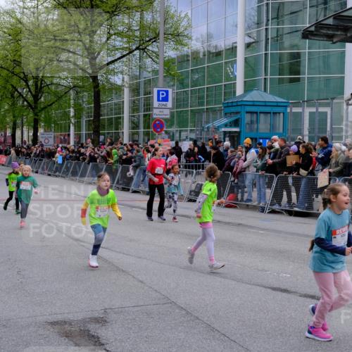 25.04.2026 - Das Zehntel Tim E. http://msf.ph/oto/9573340 25.04.2026 10:36:12 Ziel  meine-sportfotos.de