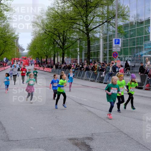 25.04.2026 - Das Zehntel Tim E. http://msf.ph/oto/9573351 25.04.2026 10:36:15 Ziel  meine-sportfotos.de