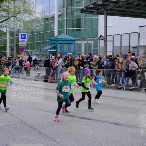 25.04.2026 - Das Zehntel Tim E. http://msf.ph/oto/9573357 25.04.2026 10:36:16 Ziel  meine-sportfotos.de