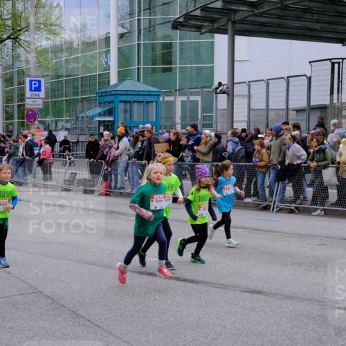 25.04.2026 - Das Zehntel Tim E. http://msf.ph/oto/9573358 25.04.2026 10:36:16 Ziel  meine-sportfotos.de