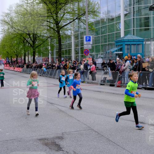 25.04.2026 - Das Zehntel Tim E. http://msf.ph/oto/9573361 25.04.2026 10:36:17 Ziel  meine-sportfotos.de