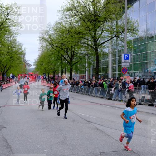 25.04.2026 - Das Zehntel Tim E. http://msf.ph/oto/9573377 25.04.2026 10:36:20 Ziel  meine-sportfotos.de