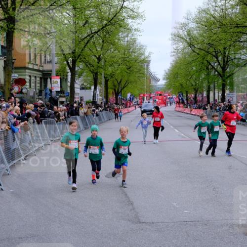 25.04.2026 - Das Zehntel Tim E. http://msf.ph/oto/9573384 25.04.2026 10:36:22 Ziel  meine-sportfotos.de