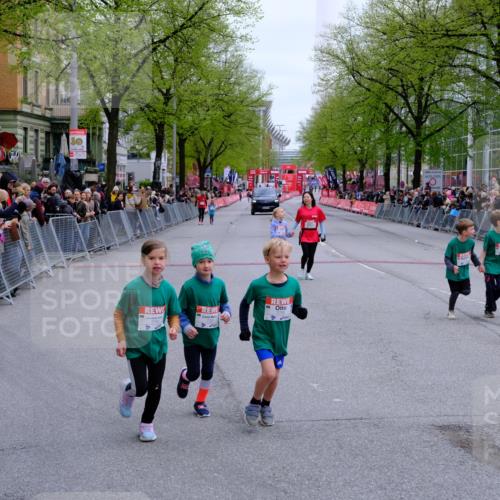 25.04.2026 - Das Zehntel Tim E. http://msf.ph/oto/9573394 25.04.2026 10:36:23 Ziel  meine-sportfotos.de