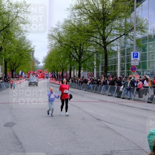 25.04.2026 - Das Zehntel Tim E. http://msf.ph/oto/9573399 25.04.2026 10:36:25 Ziel  meine-sportfotos.de