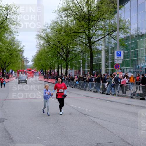 25.04.2026 - Das Zehntel Tim E. http://msf.ph/oto/9573405 25.04.2026 10:36:26 Ziel  meine-sportfotos.de