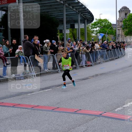 25.04.2026 - Das Zehntel Tim E. http://msf.ph/oto/9573418 25.04.2026 10:45:29 Ziel 6086 meine-sportfotos.de