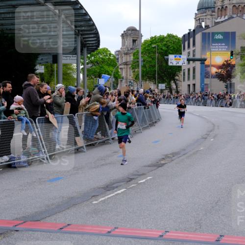 25.04.2026 - Das Zehntel Tim E. http://msf.ph/oto/9573454 25.04.2026 10:46:10 Ziel 5519, 6318, 7967 meine-sportfotos.de