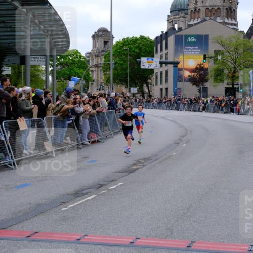 25.04.2026 - Das Zehntel Tim E. http://msf.ph/oto/9573461 25.04.2026 10:46:12 Ziel 5519, 6318, 7967 meine-sportfotos.de