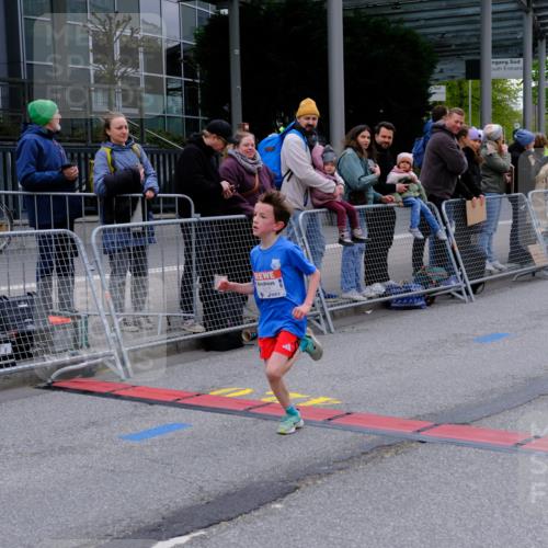 25.04.2026 - Das Zehntel Tim E. http://msf.ph/oto/9573479 25.04.2026 10:46:15 Ziel 5519, 6318, 7967 meine-sportfotos.de