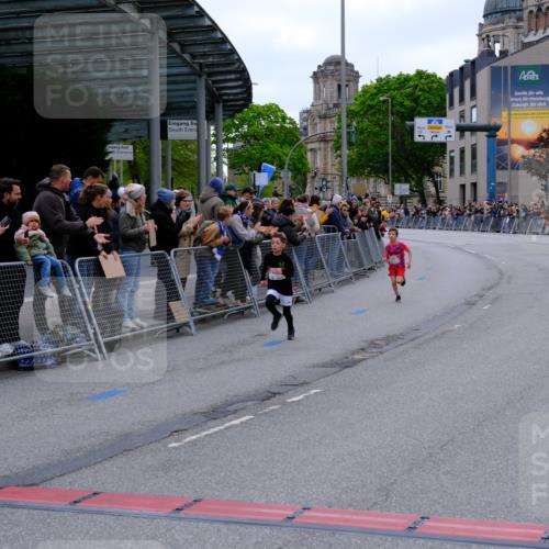 25.04.2026 - Das Zehntel Tim E. http://msf.ph/oto/9573485 25.04.2026 10:46:28 Ziel 5487, 6507 meine-sportfotos.de