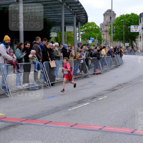 25.04.2026 - Das Zehntel Tim E. http://msf.ph/oto/9573497 25.04.2026 10:46:31 Ziel 5487, 6507 meine-sportfotos.de