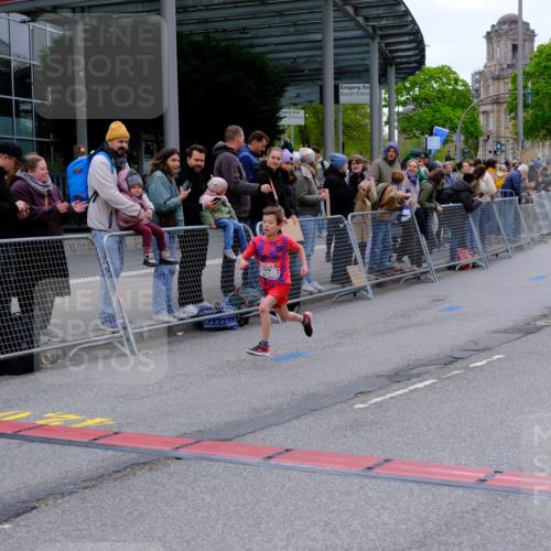 25.04.2026 - Das Zehntel Tim E. http://msf.ph/oto/9573500 25.04.2026 10:46:31 Ziel 5487, 6507 meine-sportfotos.de