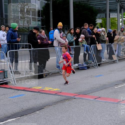 25.04.2026 - Das Zehntel Tim E. http://msf.ph/oto/9573504 25.04.2026 10:46:31 Ziel 5487, 6507 meine-sportfotos.de