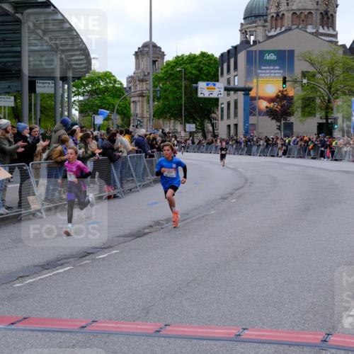 25.04.2026 - Das Zehntel Tim E. http://msf.ph/oto/9573518 25.04.2026 10:46:44 Ziel 6334, 6726, 6753 meine-sportfotos.de