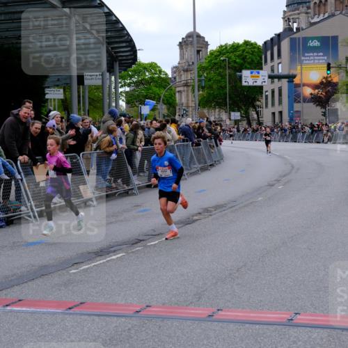 25.04.2026 - Das Zehntel Tim E. http://msf.ph/oto/9573523 25.04.2026 10:46:44 Ziel 6334, 6726, 6753 meine-sportfotos.de