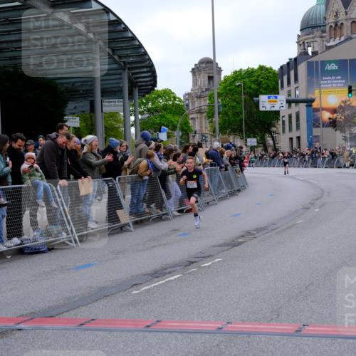 25.04.2026 - Das Zehntel Tim E. http://msf.ph/oto/9573530 25.04.2026 10:46:50 Ziel 6334, 6682, 6726, 6753 meine-sportfotos.de