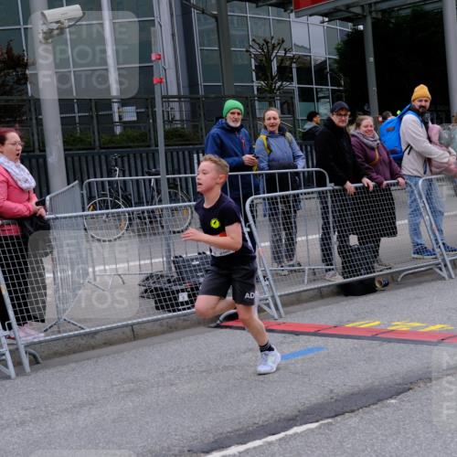 25.04.2026 - Das Zehntel Tim E. http://msf.ph/oto/9573545 25.04.2026 10:46:52 Ziel 6682 meine-sportfotos.de