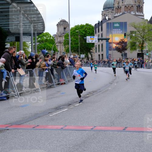 25.04.2026 - Das Zehntel Tim E. http://msf.ph/oto/9573619 25.04.2026 10:47:22 Ziel 6062, 6956, 7159, 7496, 7612, 7709, 7742, 7961 meine-sportfotos.de