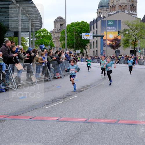 25.04.2026 - Das Zehntel Tim E. http://msf.ph/oto/9573629 25.04.2026 10:47:24 Ziel 6062, 6956, 7159, 7496, 7612, 7709, 7742, 7891, 7961 meine-sportfotos.de