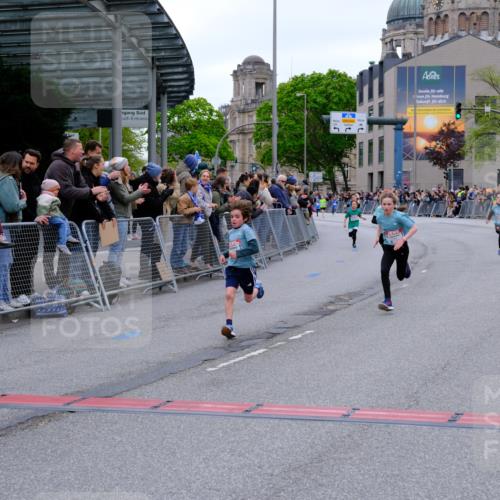 25.04.2026 - Das Zehntel Tim E. http://msf.ph/oto/9573633 25.04.2026 10:47:25 Ziel 6062, 6103, 6956, 7159, 7496, 7612, 7709, 7742, 7891 meine-sportfotos.de