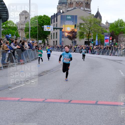 25.04.2026 - Das Zehntel Tim E. http://msf.ph/oto/9573644 25.04.2026 10:47:27 Ziel 6062, 6103, 6956, 7496, 7539, 7612, 7709, 7891 meine-sportfotos.de