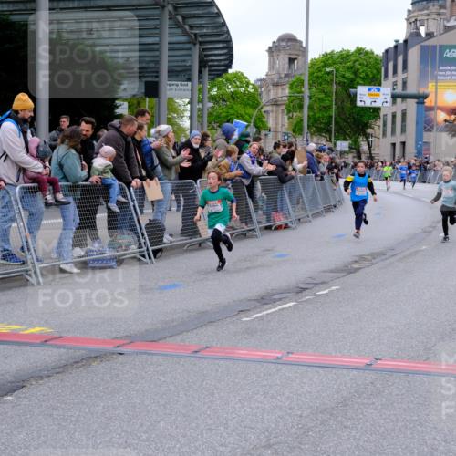 25.04.2026 - Das Zehntel Tim E. http://msf.ph/oto/9573655 25.04.2026 10:47:29 Ziel 6062, 6103, 6956, 7496, 7539, 7612, 7709, 7891 meine-sportfotos.de
