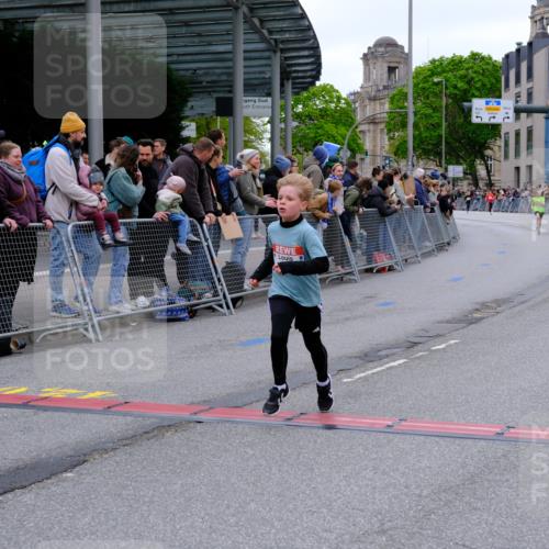 25.04.2026 - Das Zehntel Tim E. http://msf.ph/oto/9573672 25.04.2026 10:47:32 Ziel 6062, 6103, 6956, 7496, 7539, 7612, 7891 meine-sportfotos.de
