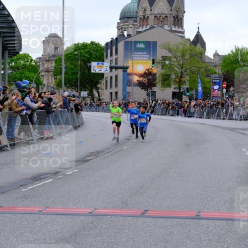 25.04.2026 - Das Zehntel Tim E. http://msf.ph/oto/9573676 25.04.2026 10:47:37 Ziel 5295, 6103, 6324, 6329, 7539 meine-sportfotos.de
