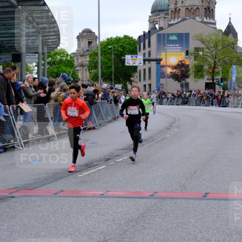 25.04.2026 - Das Zehntel Tim E. http://msf.ph/oto/9573701 25.04.2026 10:47:48 Ziel 5508, 6225, 7122 meine-sportfotos.de