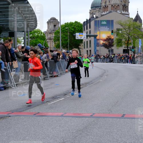 25.04.2026 - Das Zehntel Tim E. http://msf.ph/oto/9573703 25.04.2026 10:47:48 Ziel 5508, 6225, 7122 meine-sportfotos.de