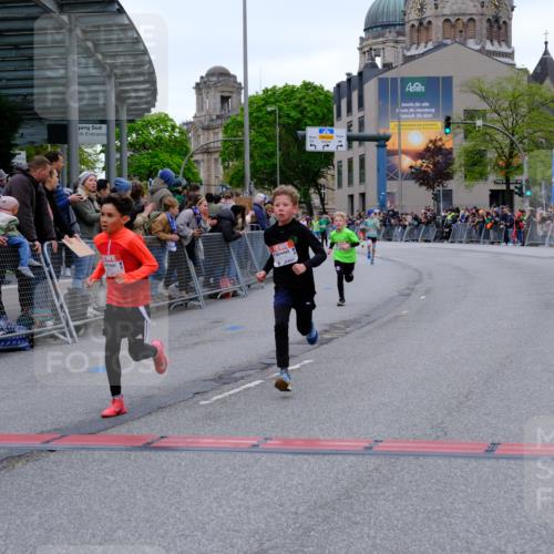 25.04.2026 - Das Zehntel Tim E. http://msf.ph/oto/9573704 25.04.2026 10:47:49 Ziel 5508, 6092, 6225, 7122 meine-sportfotos.de