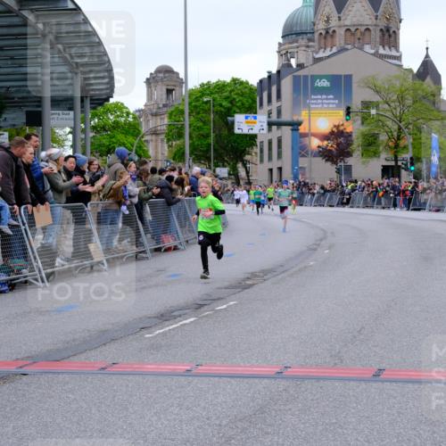 25.04.2026 - Das Zehntel Tim E. http://msf.ph/oto/9573711 25.04.2026 10:47:50 Ziel 5508, 6092, 6225, 7122 meine-sportfotos.de