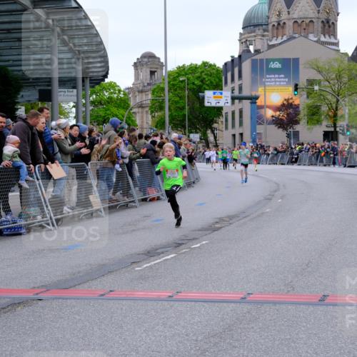 25.04.2026 - Das Zehntel Tim E. http://msf.ph/oto/9573713 25.04.2026 10:47:50 Ziel 5508, 6092, 6225, 7122 meine-sportfotos.de