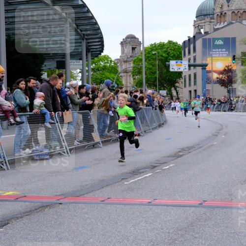 25.04.2026 - Das Zehntel Tim E. http://msf.ph/oto/9573717 25.04.2026 10:47:50 Ziel 5508, 6092, 6225, 7122 meine-sportfotos.de