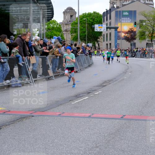 25.04.2026 - Das Zehntel Tim E. http://msf.ph/oto/9573721 25.04.2026 10:47:54 Ziel 5508, 6092, 6225, 6540, 7122, 8056, 8074 meine-sportfotos.de