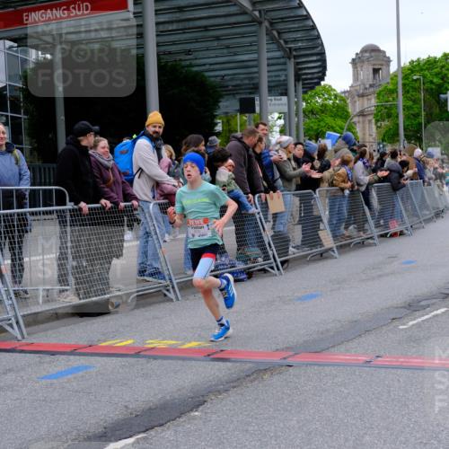 25.04.2026 - Das Zehntel Tim E. http://msf.ph/oto/9573729 25.04.2026 10:47:54 Ziel 5508, 6092, 6225, 6540, 7122, 8056, 8074 meine-sportfotos.de