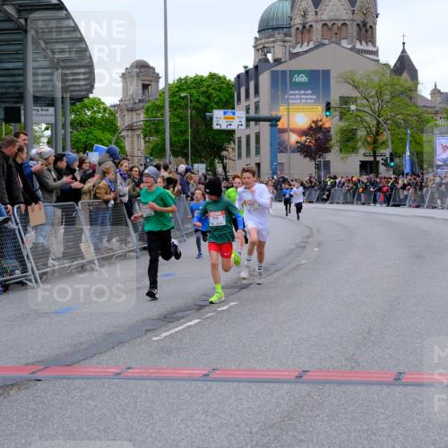 25.04.2026 - Das Zehntel Tim E. http://msf.ph/oto/9573736 25.04.2026 10:47:59 Ziel 5293, 5309, 6092, 6317, 6540, 8056, 8074 meine-sportfotos.de